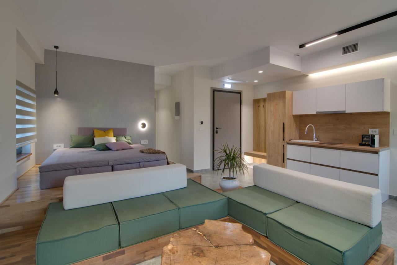 Selin Luxury Residences Ioannina Bagian luar foto