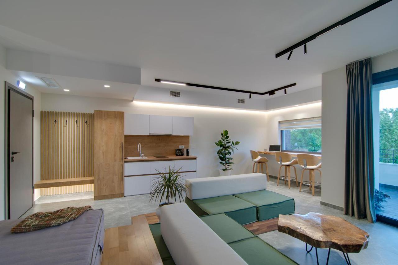 Selin Luxury Residences Ioannina Bagian luar foto