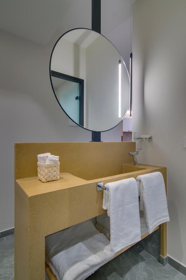 Selin Luxury Residences Ioannina Bagian luar foto