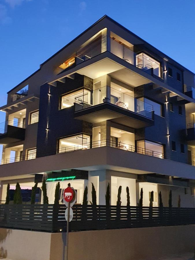 Selin Luxury Residences Ioannina Bagian luar foto